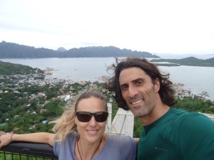 la_bahia_de_Coron_al_fondo