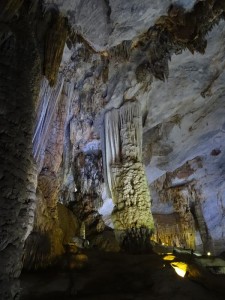 0832._paradise_cave