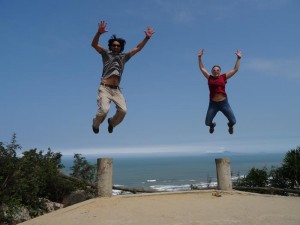 0906._saltando_sobre_las_montañas_de_marmol 