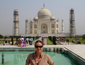 1360. Taj Mahal