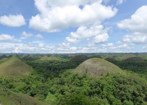 1844. Chocolate Hills  